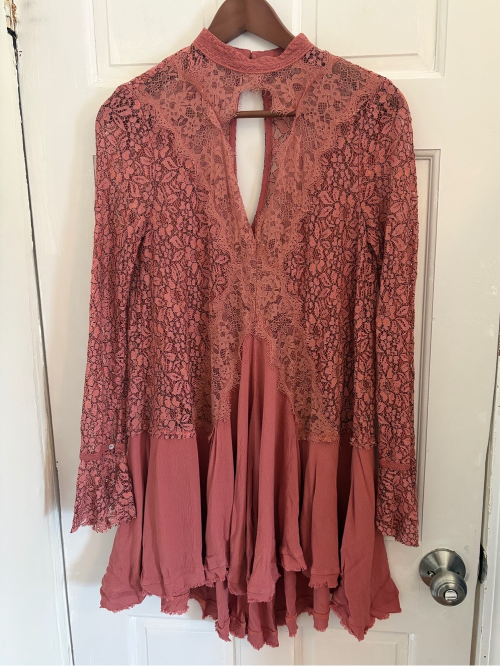 Free People Tell Tale Lace Tunic Mini Dress Asymmetrical Hem Flowy Boho Mauve